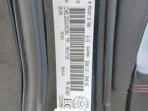 Used 2018 Dodge Durango GT image 30