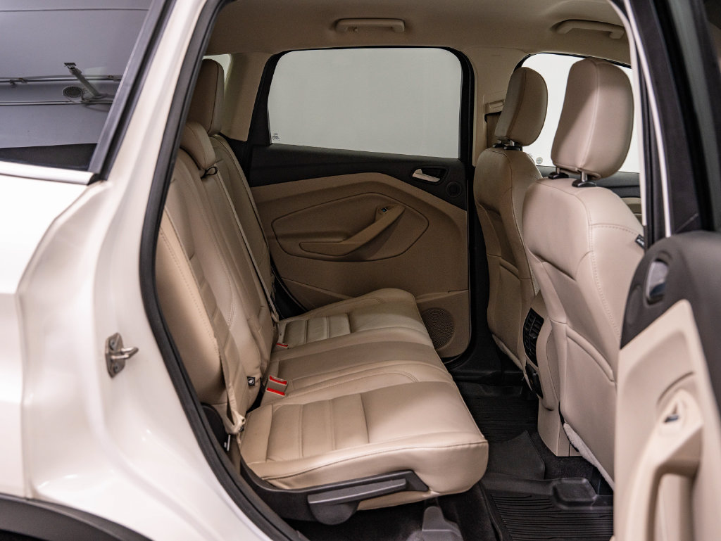 Used 2018 Ford Escape Titanium FWD image 40
