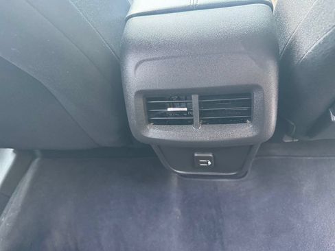 Certified 2022 GMC Terrain SLE w/ Driver Convenience Package FWD image 13