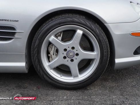 Used 2005 Mercedes-Benz SL 55 AMG image 10