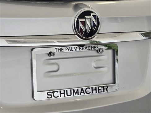 Used 2022 Buick Encore Preferred w/ Safety Package image 10