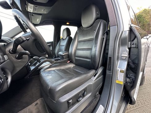 Used 2008 Porsche Cayenne S image 6