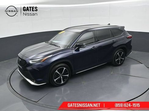 Used 2021 Toyota Highlander XSE FWD image 55