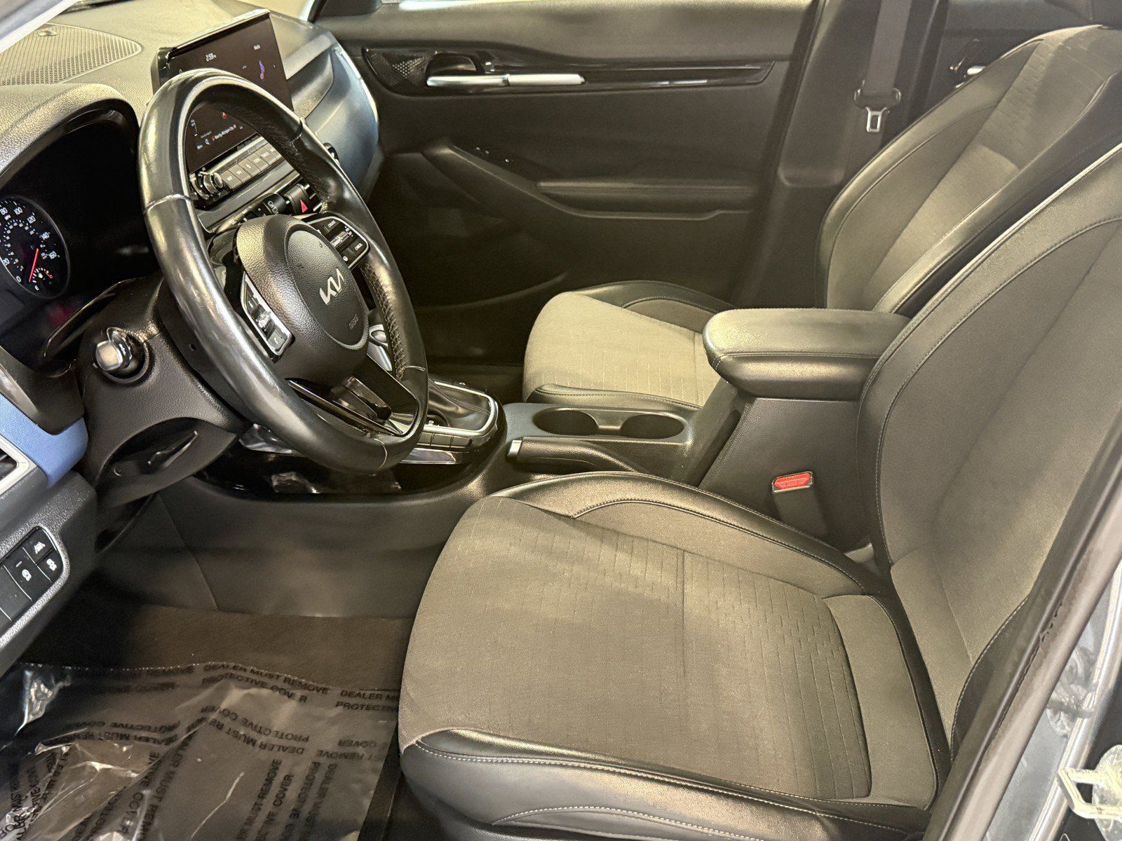 Used 2023 Kia Seltos S w/ Navigation Package FWD image 27