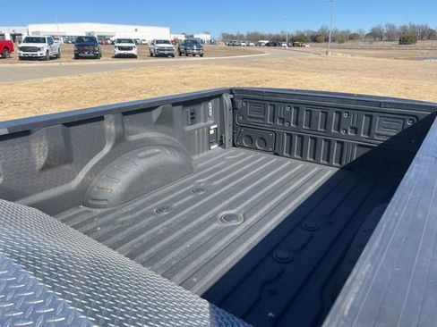 Used 2024 Ford F350 Platinum image 7