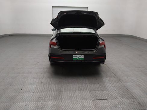 Used 2024 Hyundai Elantra SEL FWD image 29