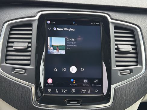 Certified 2023 Volvo XC90 B6 Core image 23