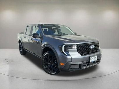 New 2026 Ford Maverick Lariat w/ Black Appearance Package