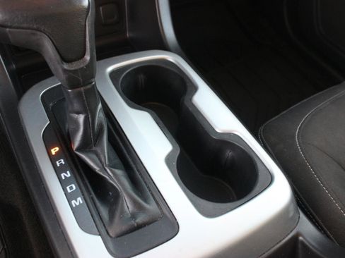 Used 2016 Chevrolet Colorado LT w/ LT Convenience Package image 23