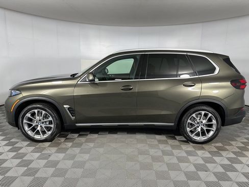 New 2026 BMW X5 xDrive40i w/ Climate Comfort Package image 5