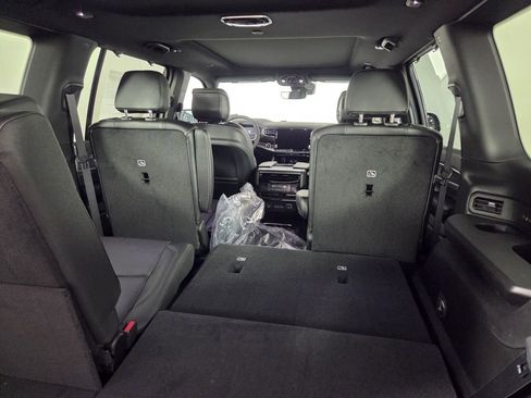 New 2026 Jeep Grand Wagoneer Limited AWD/4WD image 19