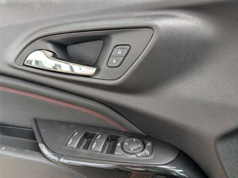 New 2026 Chevrolet Trax RS image 38