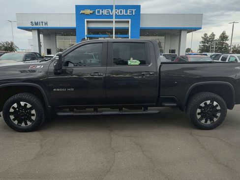 Used 2020 Chevrolet Silverado 2500 LT w/ All Star Edition image 4