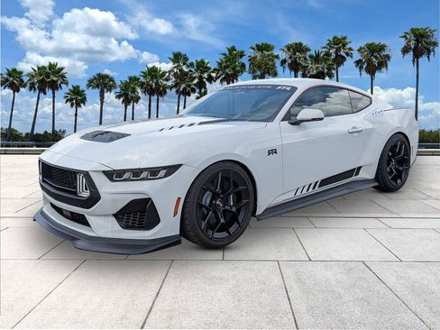 New 2025 Ford Mustang GT Premium w/ GT Performance Package image 4