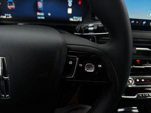 New 2026 Lincoln Corsair Premiere image 26