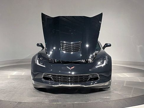 Used 2015 Chevrolet Corvette Stingray Coupe w/ 2LT Preferred Equipment Group RWD image 21