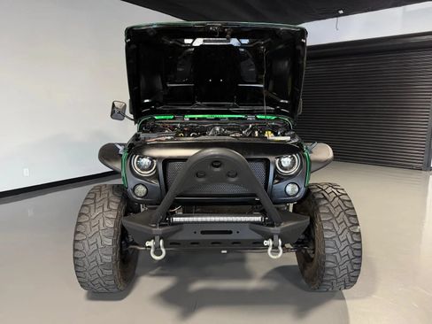 Used 2016 Jeep Wrangler Unlimited Sport w/ Quick Order Package 23S AWD/4WD image 7
