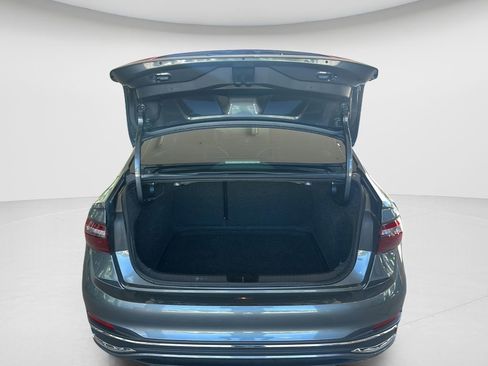 Certified 2025 Volkswagen Jetta SEL FWD image 10