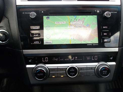 Used 2015 Subaru Legacy 2.5i Limited image 18