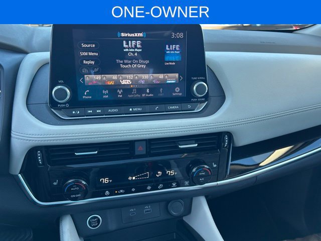 Used 2023 Nissan Rogue SL AWD/4WD image 3