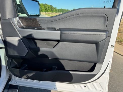 Used 2021 Ford F150 Lariat w/ Equipment Group 501A Mid AWD/4WD image 20