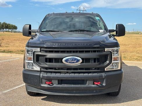 Used 2021 Ford F350 XL image 3