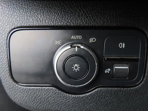 Used 2019 Mercedes-Benz Sprinter 170 image 23