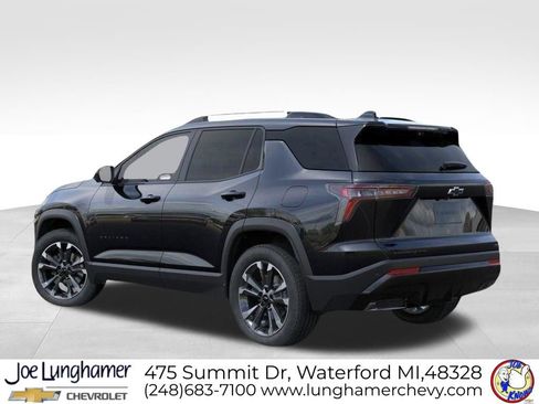 New 2026 Chevrolet Equinox RS w/ Convenience Package III AWD/4WD image 3