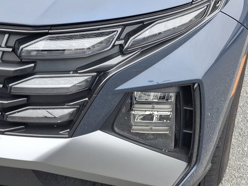 Certified 2025 Hyundai Tucson SE image 9