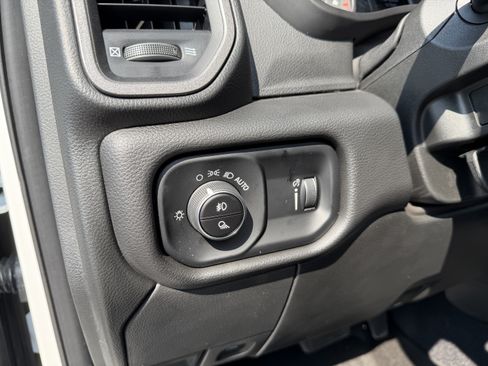 Used 2025 RAM 2500 Tradesman AWD/4WD image 15