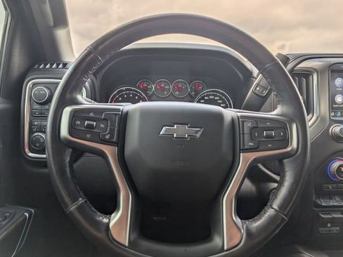 Used 2022 Chevrolet Silverado 1500 RST image 18