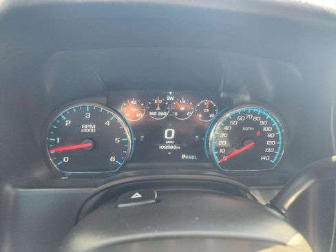 Used 2020 Chevrolet Suburban Premier image 26