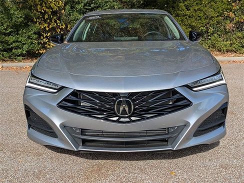 Certified 2025 Acura TLX Technology Package image 9