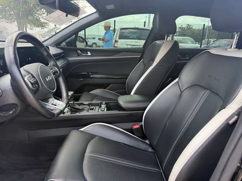Used 2025 Kia K5 GT-Line w/ GT-Line Premium Package FWD image 9