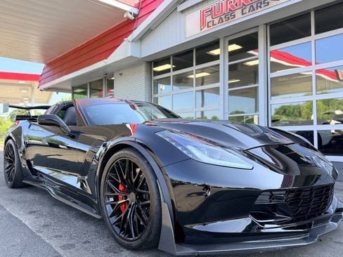 Used 2016 Chevrolet Corvette Z06 w/ 3LZ Preferred Equipment Group RWD image 24