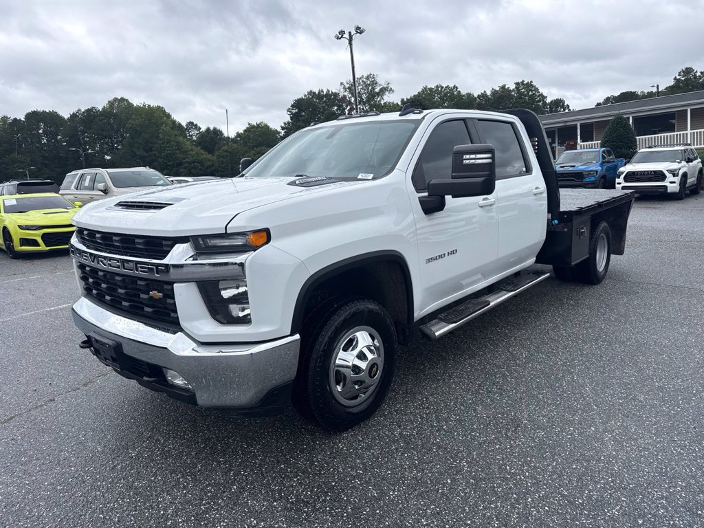 Used 2023 Chevrolet Silverado 3500 LT AWD/4WD image 1