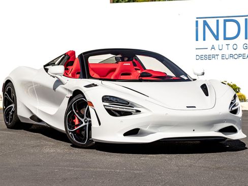 Used 2024 McLaren 750S Spider image 6