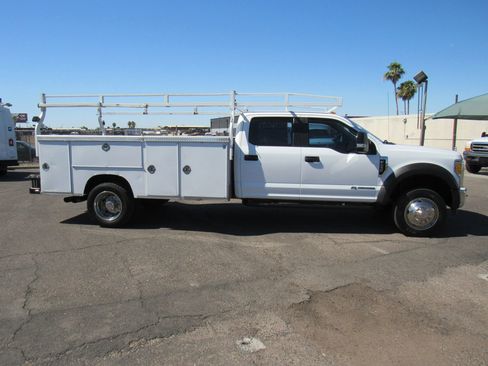 Used 2017 Ford F450 XL w/ Power Equipment Group RWD image 5