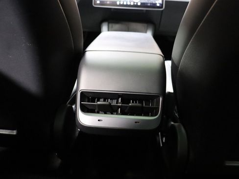 Used 2022 Tesla Model 3 image 34