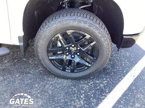 Used 2026 Chevrolet Silverado 1500 LT Trail Boss w/ LT Trail Boss Premium Package AWD/4WD image 26