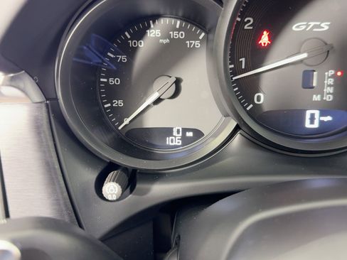 New 2026 Porsche Macan GTS image 20