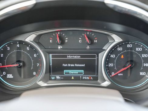 Used 2018 Chevrolet Malibu Premier w/ Premier Sun and Wheel Package FWD image 22