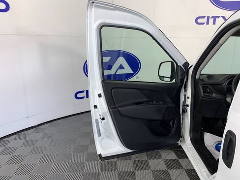 Used 2022 RAM ProMaster City Tradesman FWD image 13