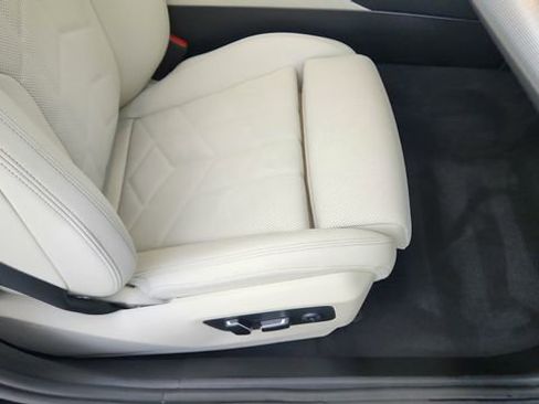 Used 2025 BMW i5 xDrive40 w/ M Sport Package image 24