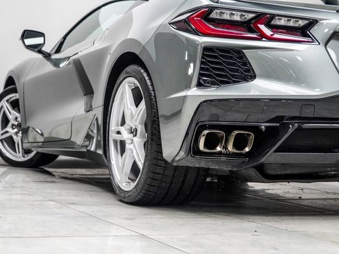 Used 2023 Chevrolet Corvette Stingray Preferred Cpe w/ Z51 Performance Package RWD image 21