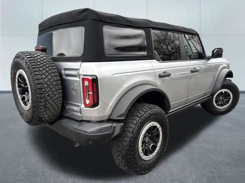 Used 2022 Ford Bronco Badlands AWD/4WD image 4