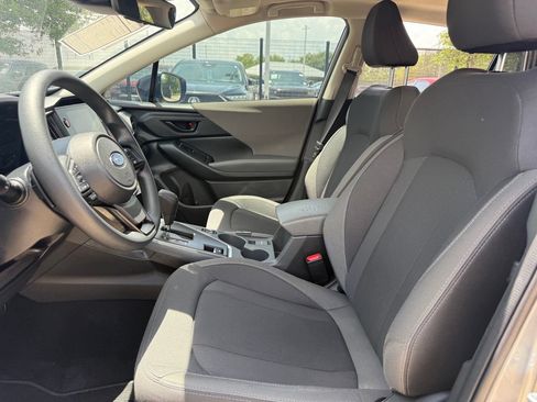 Used 2025 Subaru Crosstrek 2.5i Premium AWD/4WD image 10