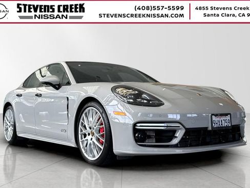 Used 2023 Porsche Panamera GTS image 1