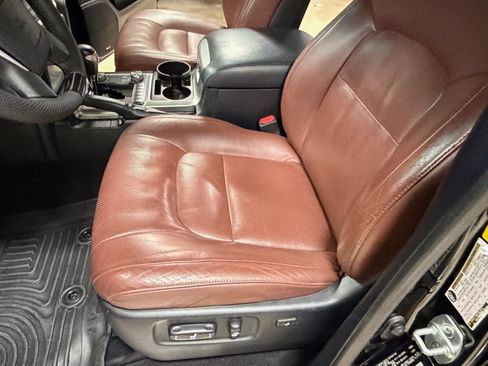 Used 2019 Toyota Land Cruiser AWD/4WD image 24