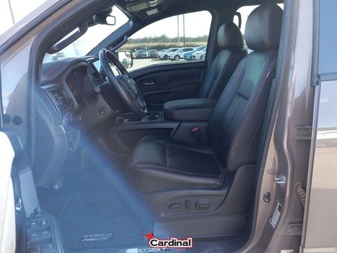 Used 2023 Nissan Titan PRO-4X w/ Pro-4x Convenience Package image 19